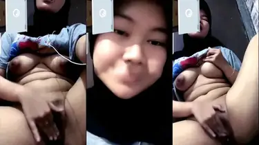 Bokep Jilbab Mahasiswi Hijab VCS Sensual Kost poster